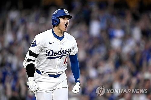莫塔：场上多打1人也并不容易 拉齐奥虽然只剩10人但防守非常好