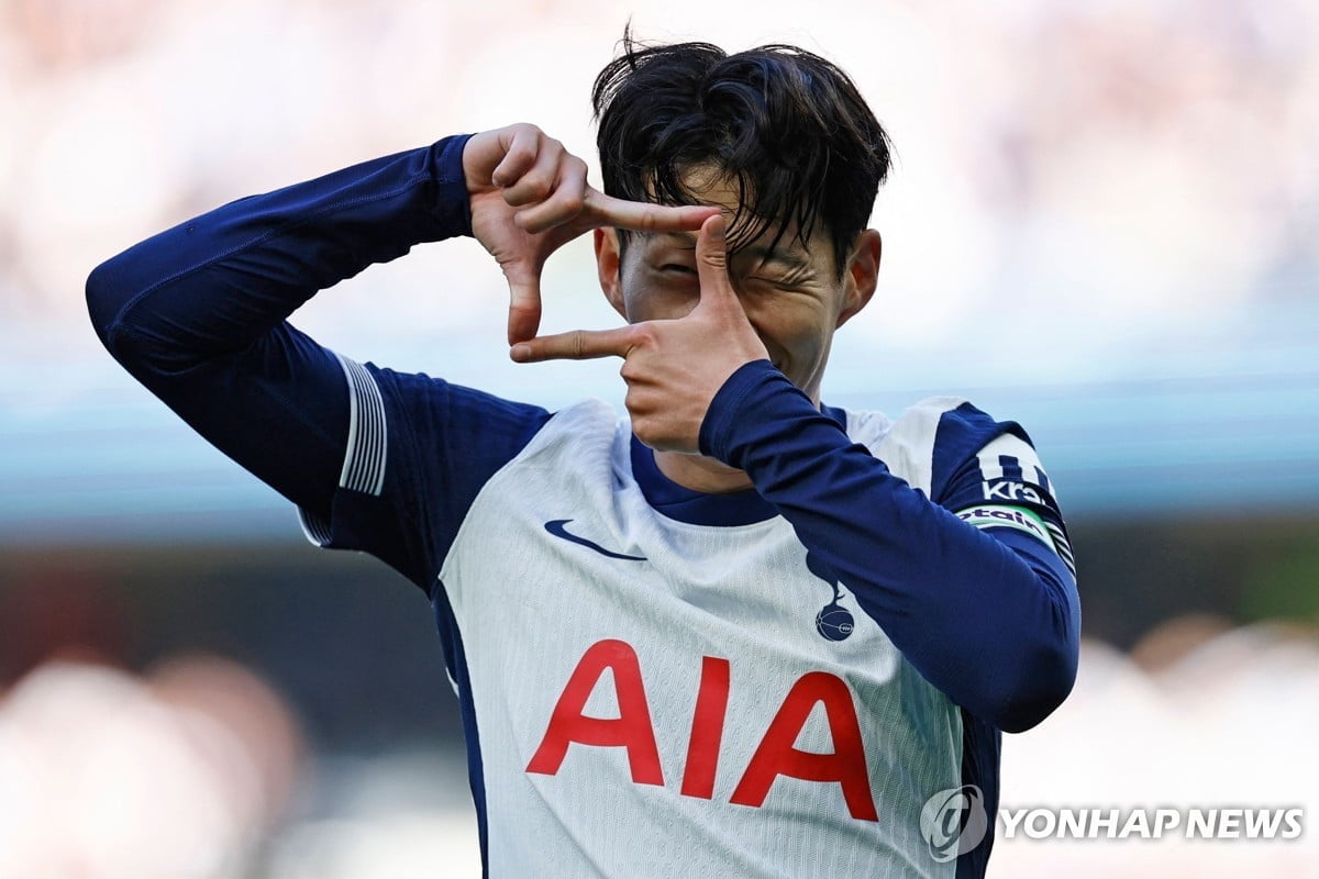 天空体育预测本轮英超：阿莫林首秀曼联0-0闷平升班马，曼城热刺2-2握手言和