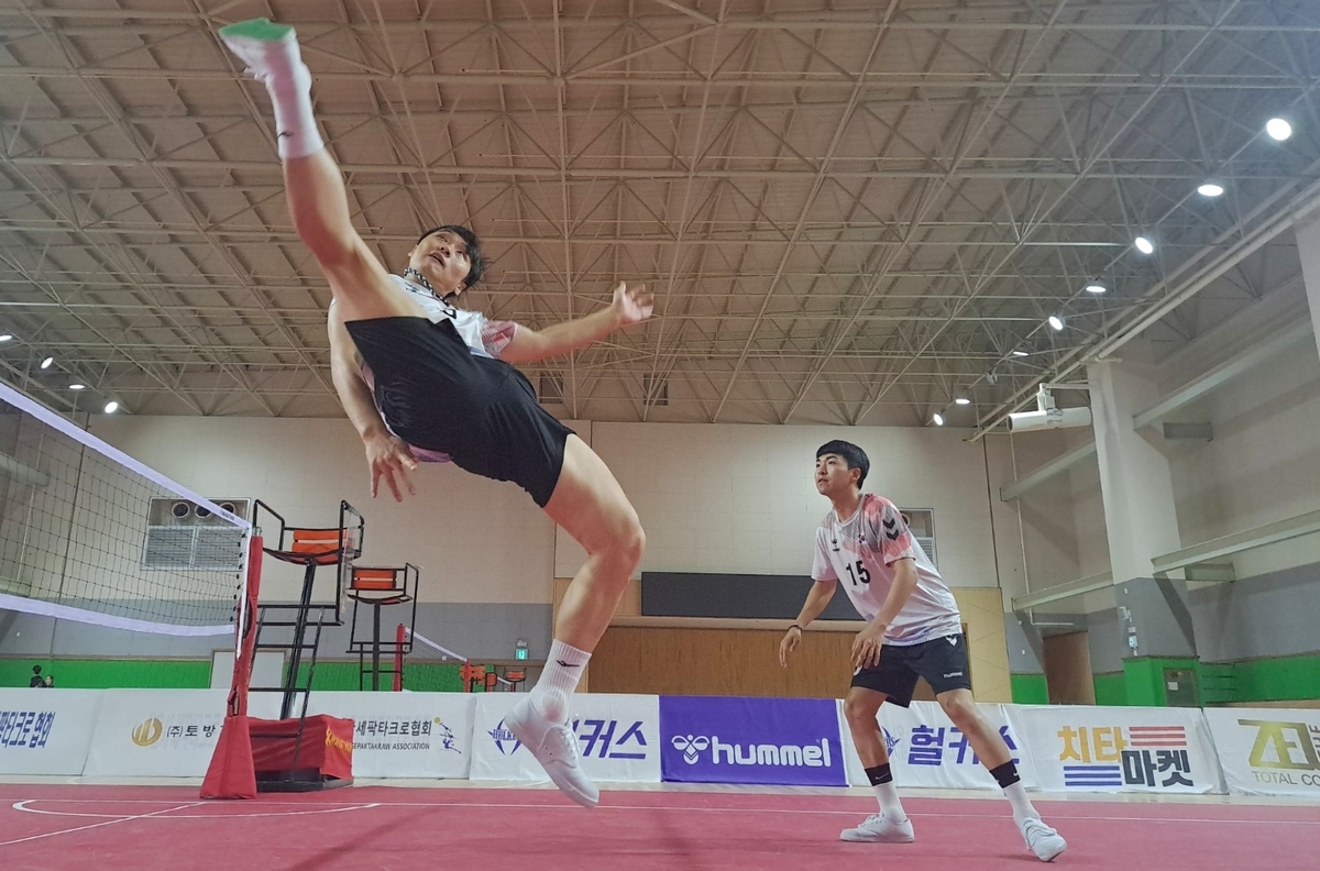 替补差距明显！尼克斯替补合计仅得3分 火箭替补30分